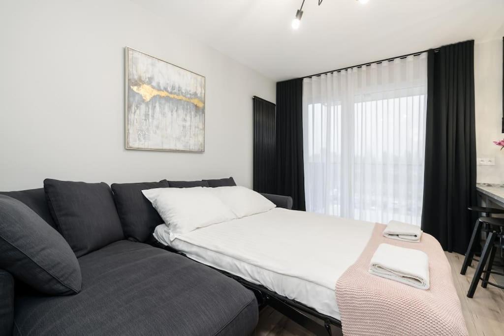 Nowoczesne Studio Przy Warcie Apartment Poznan Ngoại thất bức ảnh